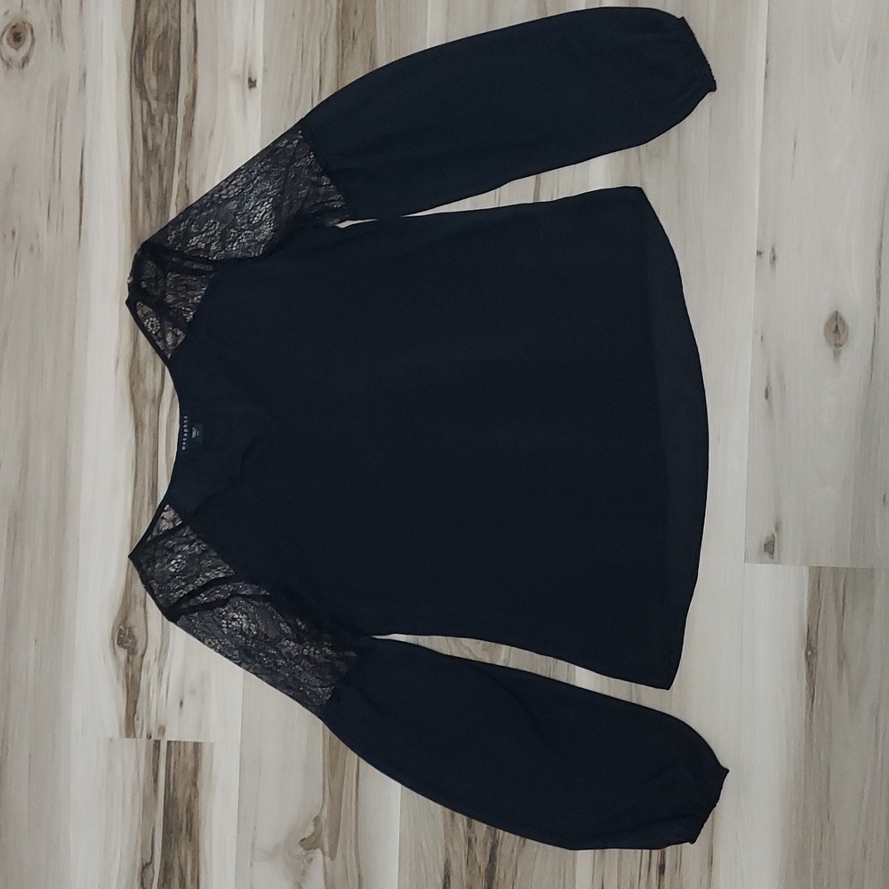 Metaphor black long sleeve blouse with lace details. SZ S.